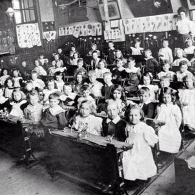 Timeline: British Literature 1950-2010