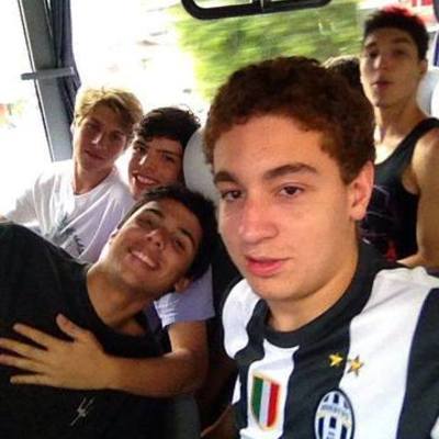 Timeline: Linha do tempo:As vantagens de ser ordinário