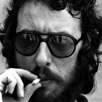 Timeline: VIURE PER RIURE