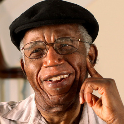 Timeline: Chinua Achebe