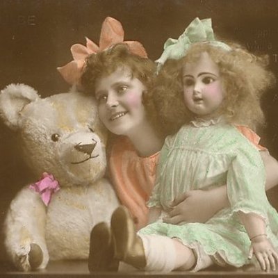 Timeline: Эволюция детских игрушек