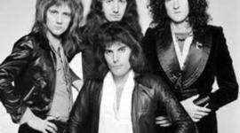 Timeline: Albums Queen