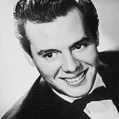 Timeline: Desi Arnaz