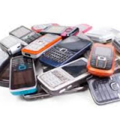 Timeline: Cell Phones