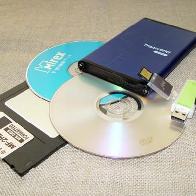 Timeline: История развития информационных носителей