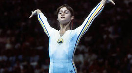 Timeline: Nadia Comaneci