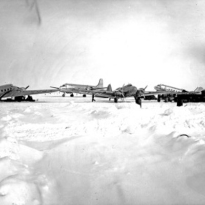 Timeline: cold war  timeline (meme)