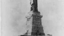 Timeline: From Poland to America