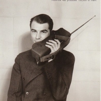 Timeline: История создания телефонов