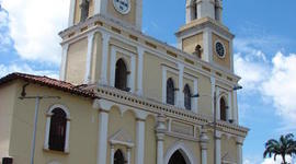 Timeline: Evolucion de la Iglesia San Laureano