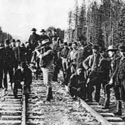 Timeline: La construction du chemin de fer transcontinental au Canada