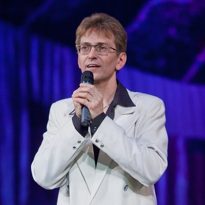 Timeline: Запорізький співак, композитор-пісняр Анатолій Сердюк