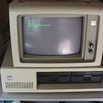 Timeline: Historia del Computador e Internet