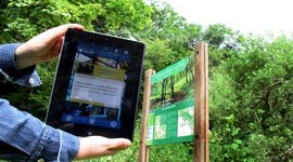 Timeline: Les inventions liées à l’évolution des parcours touristiques audio guidés