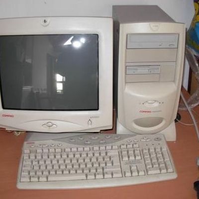 Timeline: PRIMER CONTACTO DE COMPUTADOR