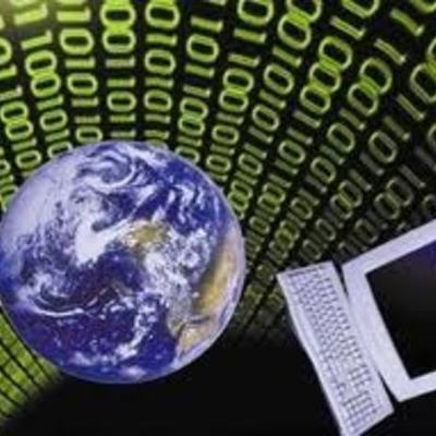 Timeline: Desarrolo de los computadores y los avances del internet