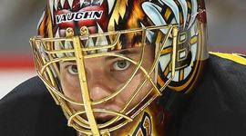 Timeline: Historique du casque de gardien de but