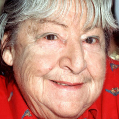 Timeline: Gloria Fuertes Biografía