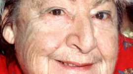 Timeline: Gloria Fuertes Biografía