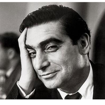 Timeline: Robert Capa: il mondo attraverso l'otturatore