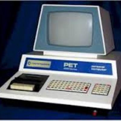 Timeline: Pioneros de la Computaciòn