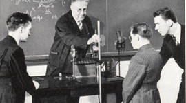 Timeline: Füüsika ajaloo tähtsündmused 01.01.1894 kuni Jaan Poska surmani 07.03.1920