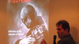 Timeline: "טרוריסטים או לוחמי שחרור?" ספרו של ד"ר סטיב בסט (ד"ר לפילוסופיה, מרצה, מחבר ומשחרר) המדבר בזכותה של החזית לשחרור בעלי החיים יוצא לאור