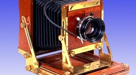 Timeline: HISTORY OF PHOTOGRAPHY