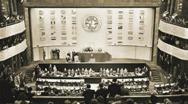 Timeline: Infancia y Mundo