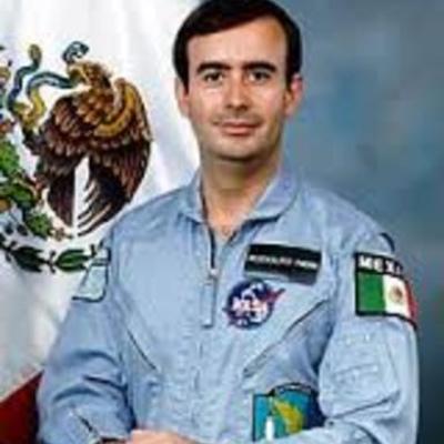 Timeline: Rodolfo Neri Vela