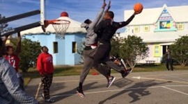 Timeline: How to Make a Poster