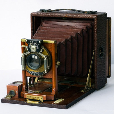 Timeline: HISTORY OF PHOTOGRAPHY