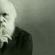 No solo la iglesia  tambien los cientificos ateos censuraron al darwin interesado en dios