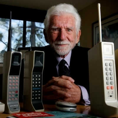 Timeline: Cellphone Timeline