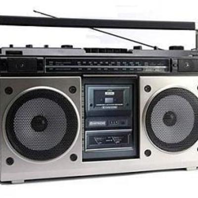 Timeline: History of the Radio