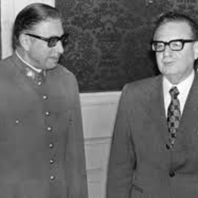 Timeline: Salvador Allende y Augusto Pinochet