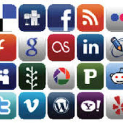 Timeline: Redes Sociales