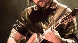 Timeline: DISCOGRAFÍA    JUANES