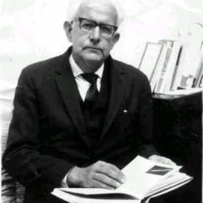 Timeline: Doctor HERNÁN VERGARA DELGADO