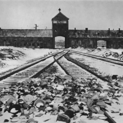 Timeline: The Holocaust