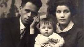 Timeline: Chaya Gritz