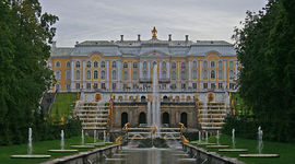 Timeline: Ансамбли дворцов и парков Петергофа. Возникновение и развитие