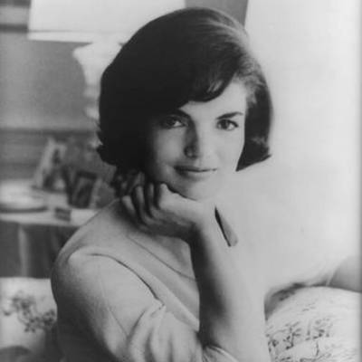 Timeline: Herstory- Jacqueline Kennedy Onassiss