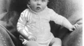 Timeline: Adolf Hitler as Baby