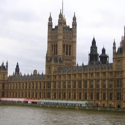 Timeline: Una línea del tiempo de la arquitectura contemporanea.