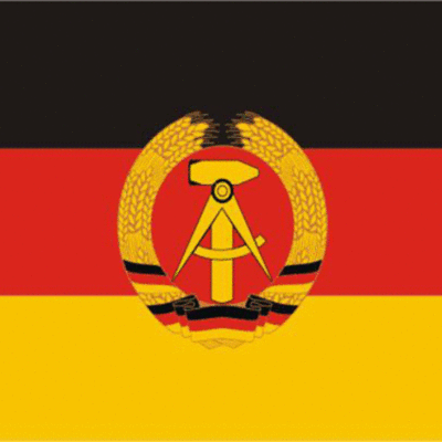 Timeline: DDR - Gruppe 4 (Louise,Natasja, Sara og Emma)