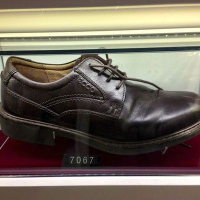 Timeline: Notable shoe throwing incidents