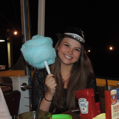 Timeline: La Vida de Shelby Fromm