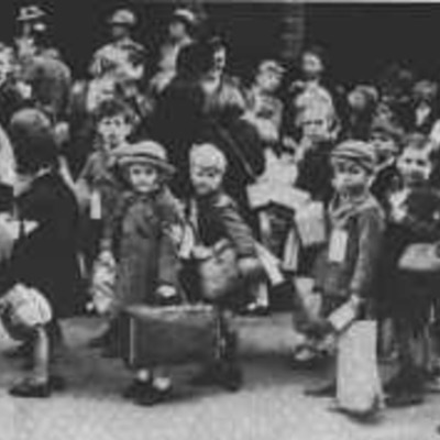 Timeline: Homefront in the US During WWII