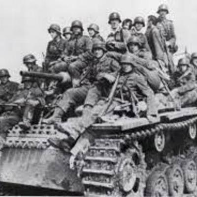 Timeline: World War II Timeline by Jenna Hicks